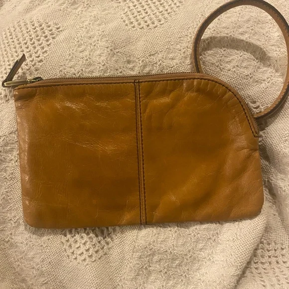 HOBO Tan Leather Wristlet - Picture 2 of 4